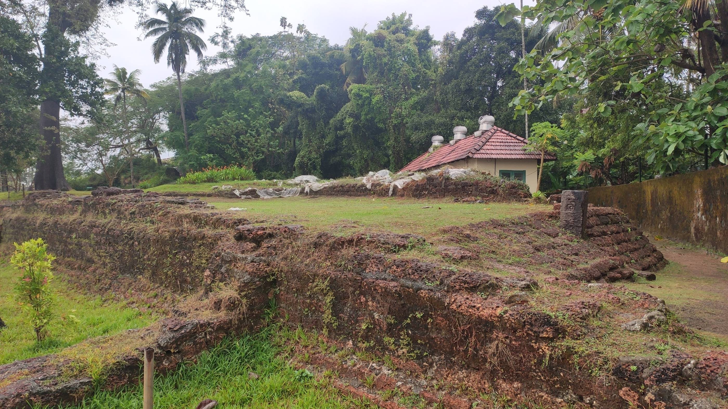 Kottappuram Muziris Fort(remnants)