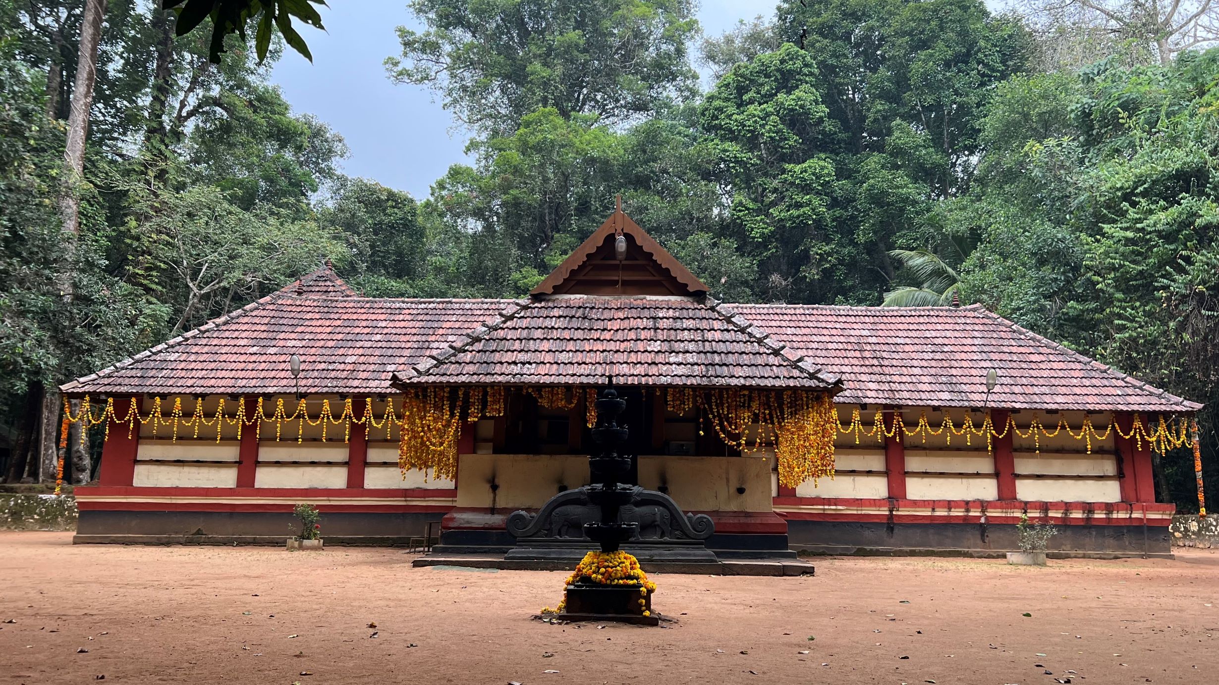 Iringole Kavu